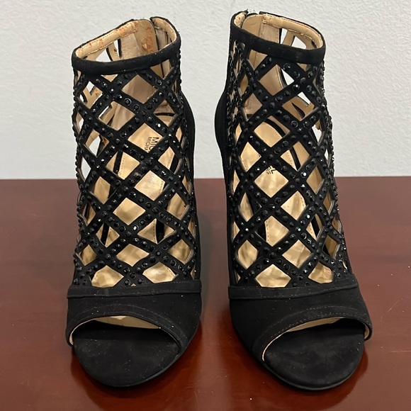 Michael Kors Yvonne Open Toe Bootie Black Suede Size 7M - Picture 4 of 16